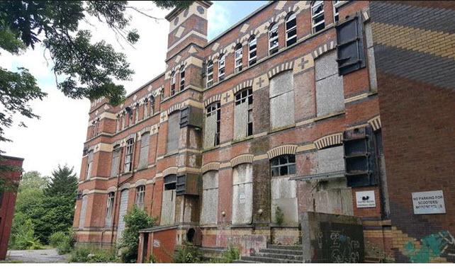 Pagefield Building of Wigan College of Technology (Gidlow Mill)